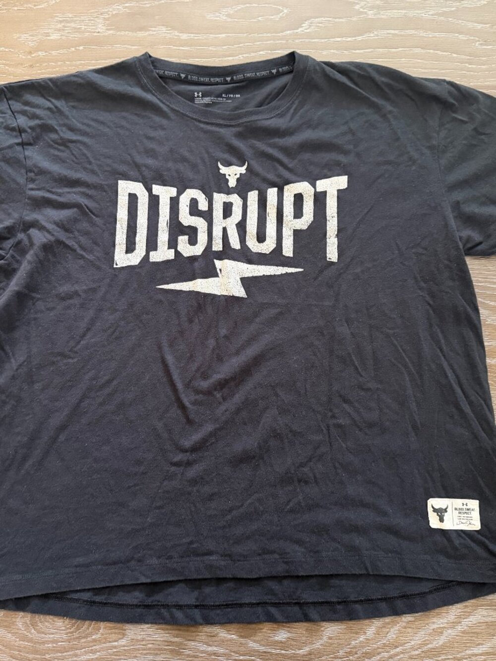 Womens Under Armour Project Rock black Disrupt short sleeve shirt loose size XL